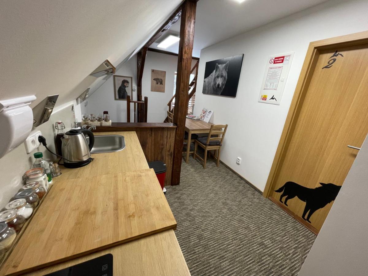 Отель Wolf House Klinovec Лоучна-под-Клиновцем Экстерьер фото